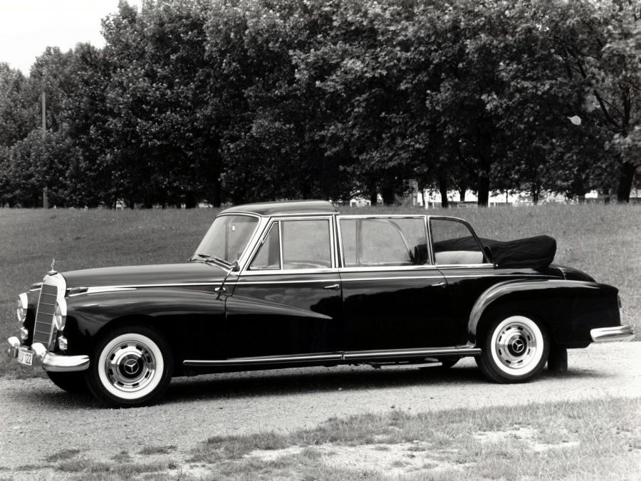  Mercedes-Benz 300d Pullman Landaulet 1960 года  (фото 1 из 3)